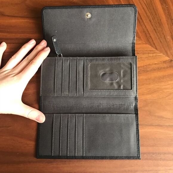 One of a kind. Genuine leather tassel wallet - Picture 3 of 4